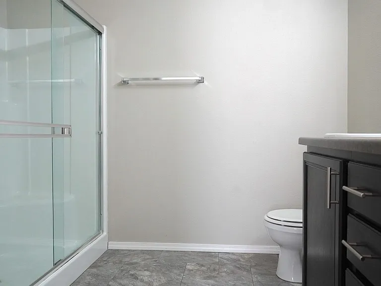 2504 W Cover Dr — Photo 14