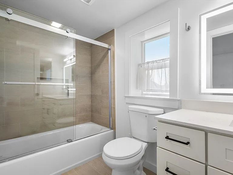 1531 Lafayette St -LU- — Photo 37