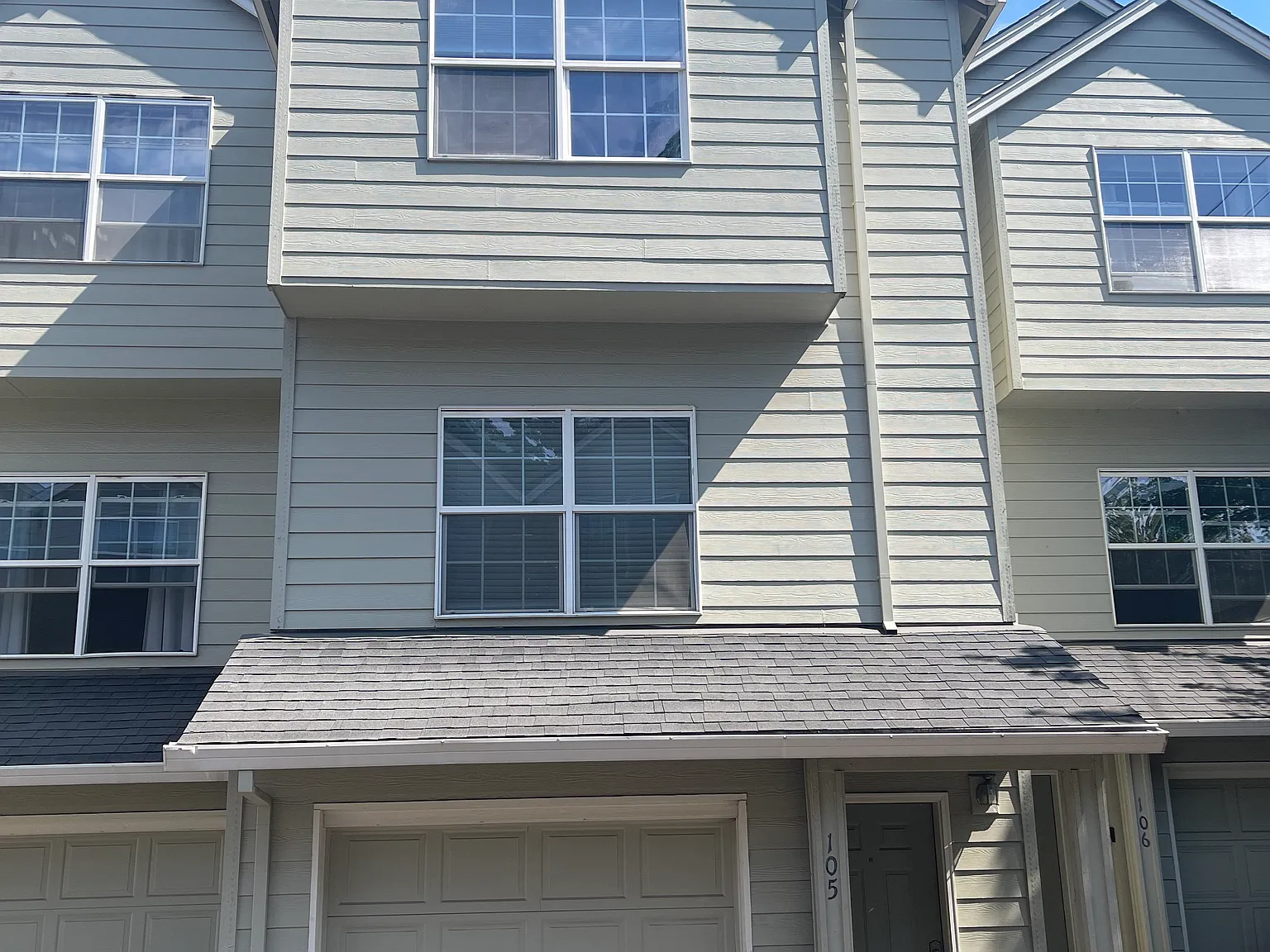 2835 SW Western Blvd — Photo 1