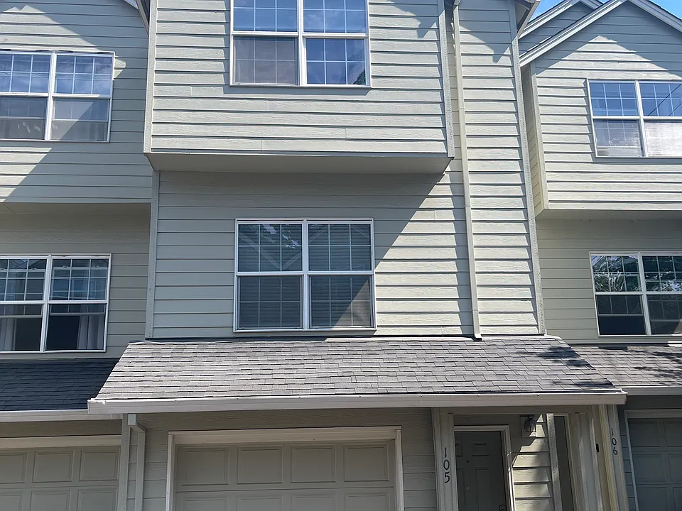 2835 SW Western Blvd #105