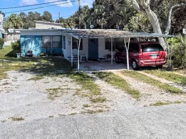 346 San Jose Dr, Dunedin, FL 34698