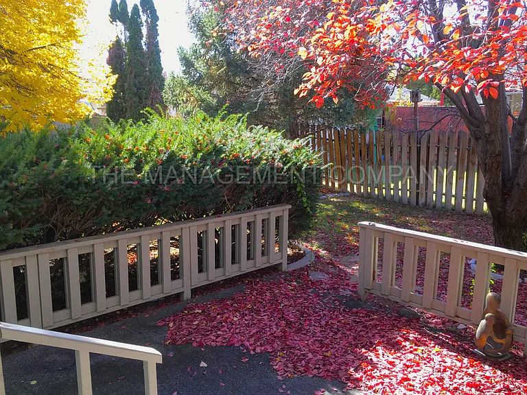 1127 Sunburst St — Photo 5