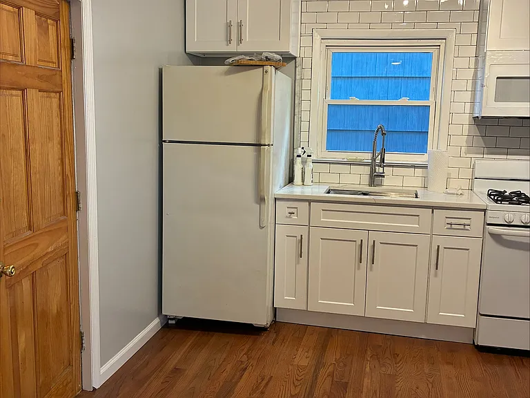 930 Palmer Ave #1 — Photo 9