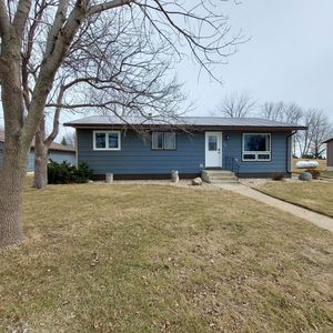 217 4th St NE, Pennock, MN, 56279