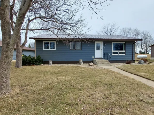 217 4th St NE, Pennock, MN 56279