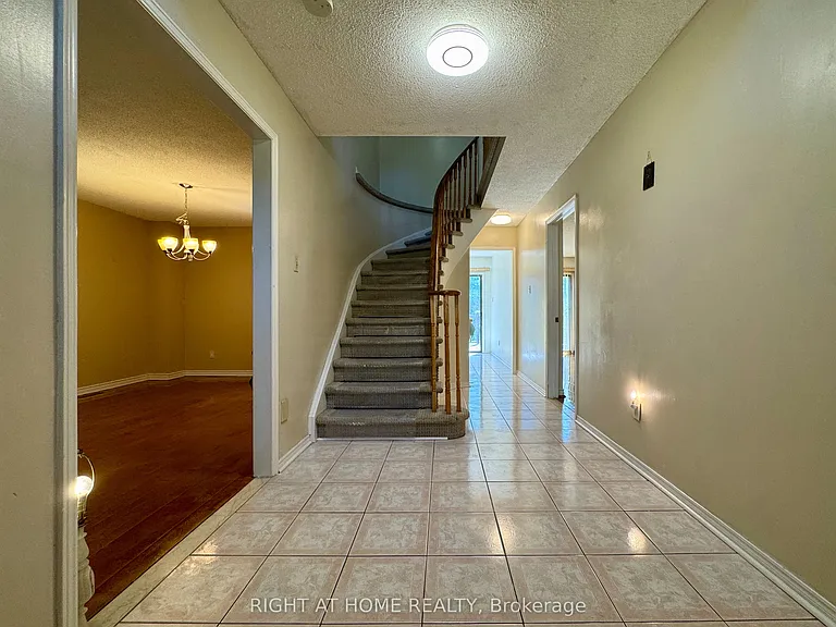 3266 Jackpine Rd — Photo 2