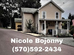 201 Main St, Dallas, PA 18612