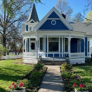 517 W Clay Ave, Plattsburg, MO, 64477