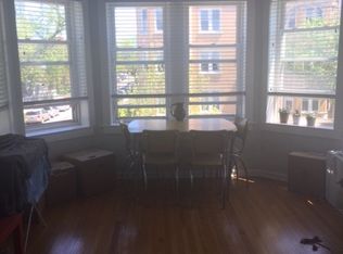 2056 N Sawyer Ave APT 2A, Chicago, IL 60647