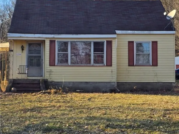 1354 Stevenson Rd, Masury, OH 44438