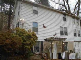 5 Barton Hill Rd, East Hampton, CT 06424