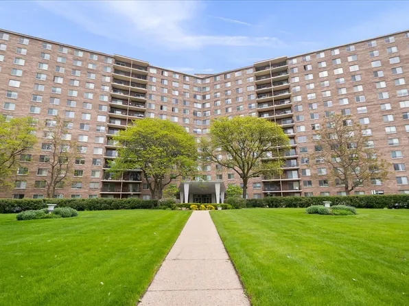 7141 N Kedzie Ave APT 511, Chicago, IL 60645