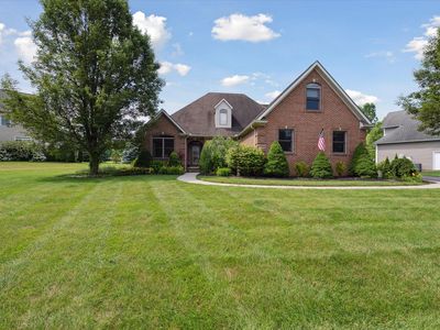 318 Granite Dr, Howell, MI, 48843