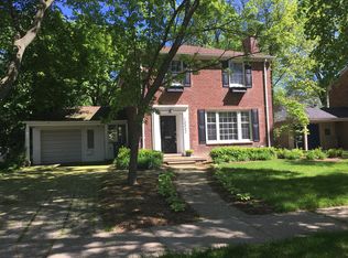 13342 Kingston Ave, Huntington Woods, MI 48070