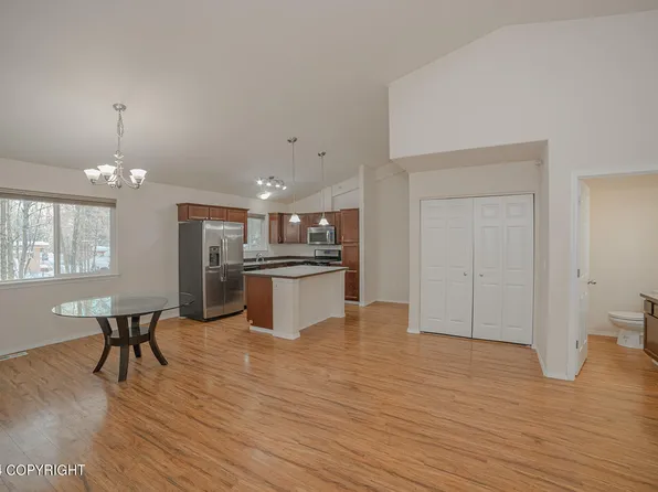 655 E 79th Ave #7, Anchorage, AK 99518