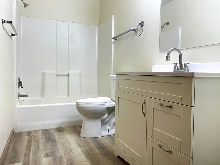 Roomy Bathroom