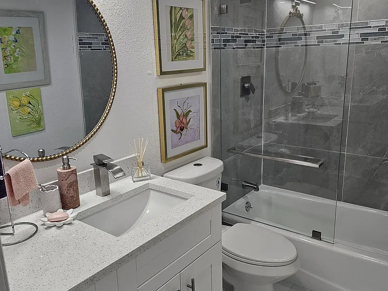 3910 Inverrary Blvd #703 — Photo 9