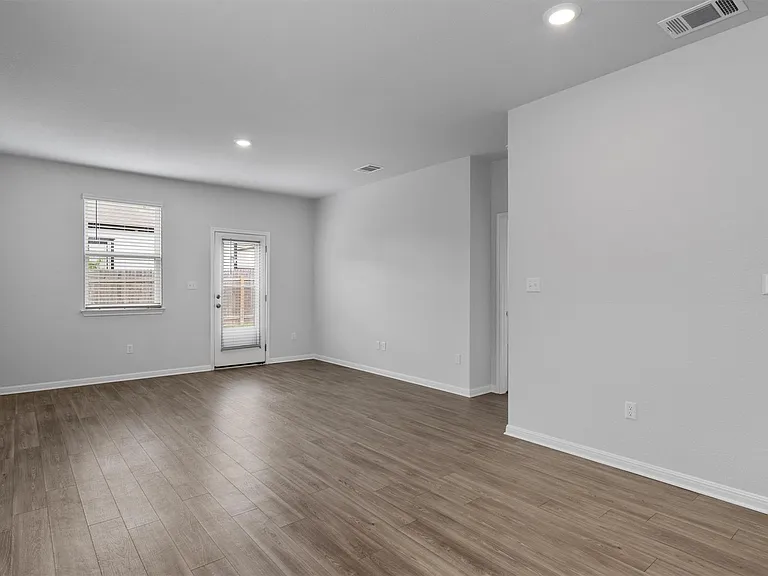 10613 Ridan Way — Photo 9