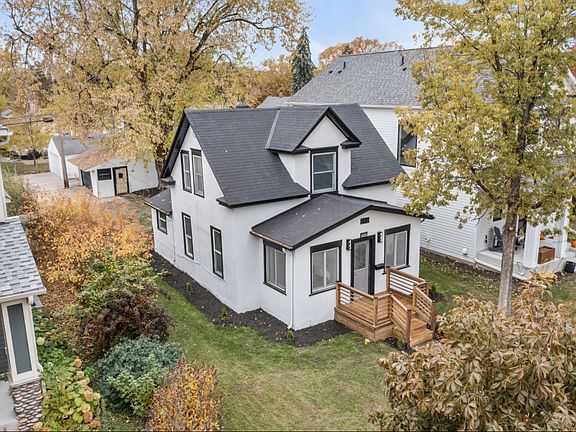 3rd image of 4448 43rd Ave S