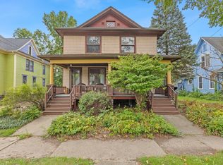 713 W Kalamazoo Ave, Kalamazoo, MI 49007