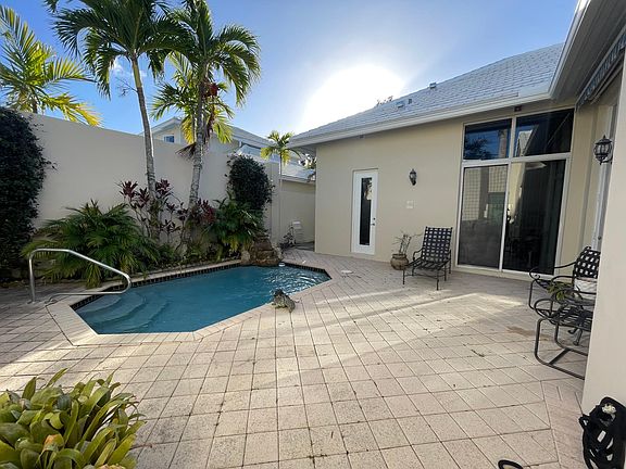 2nd image of 17323 Bermuda Village Dr