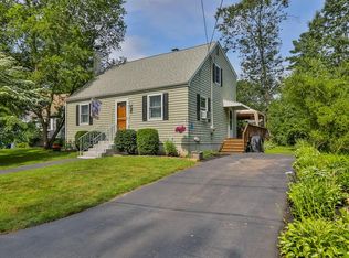 5 Towanda Rd, Tewksbury, MA 01876