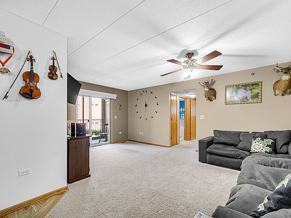 4th image of 6975 Heritage Cir APT 1D