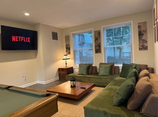 1905 S Glebe Rd, Arlington, VA 22204