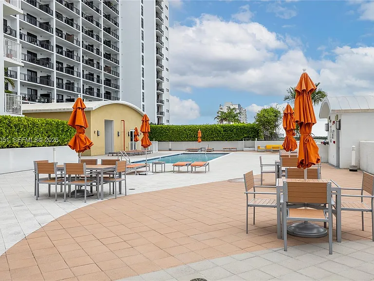 3180 SW 22nd St #501 — Photo 28