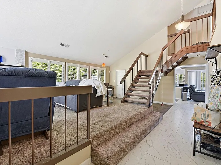3283 Cambridge Rd — Photo 9