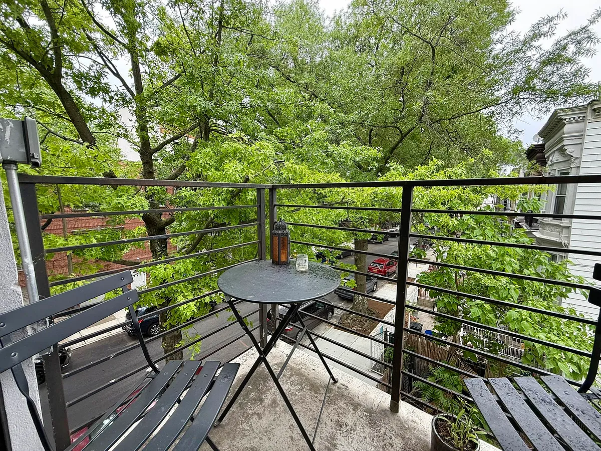Building Photo - 1441 Bushwick Ave #2F