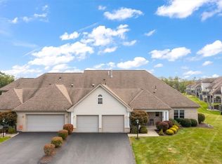 207 Hytyre Farms Dr, Gibsonia, PA 15044