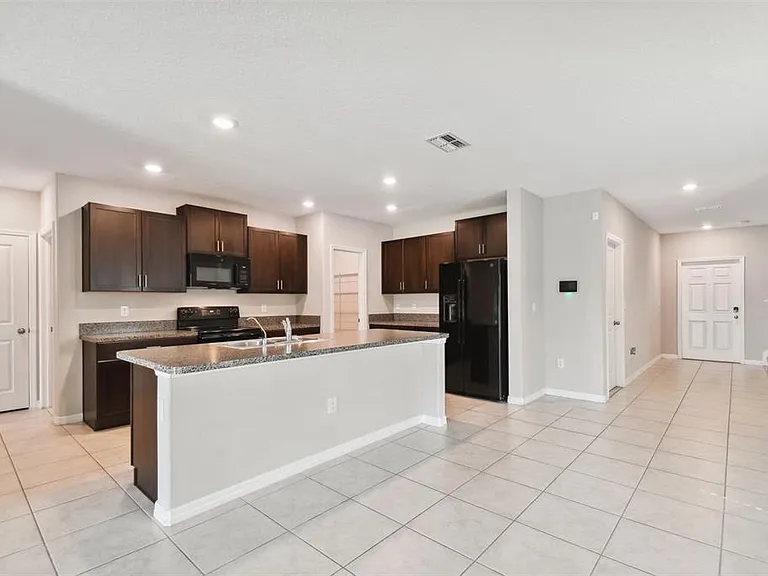 7512 Samuel Ivy Dr — Photo 9