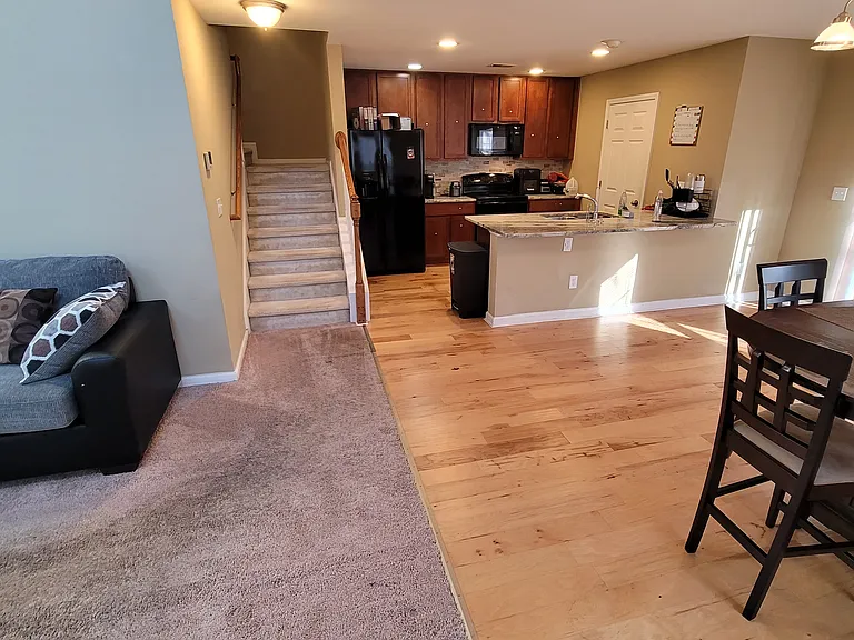 2510 Stadium Dr — Photo 7