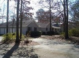 132 Smoke Rise Dr, Warner Robins, GA 31088