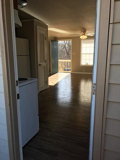 open floor plan - living room and kitchen