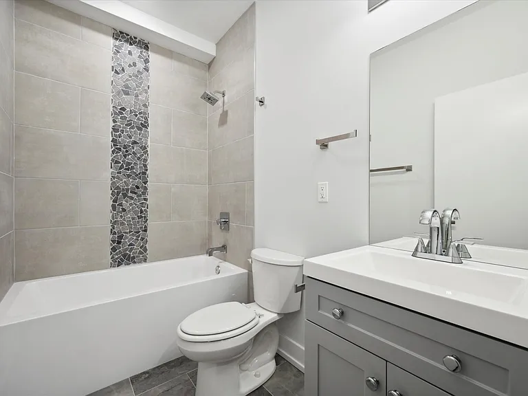 2105 N Fairhill St #2 — Photo 5
