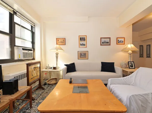 84-01 Main St APT 119, Queens, NY 11435