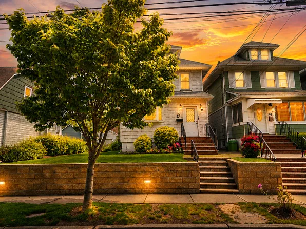 45 Homestead Avenue image 1 of 41