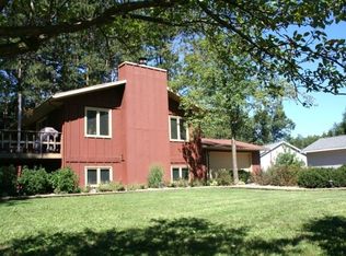 821 Tanglewood Dr, Plover, WI 54467