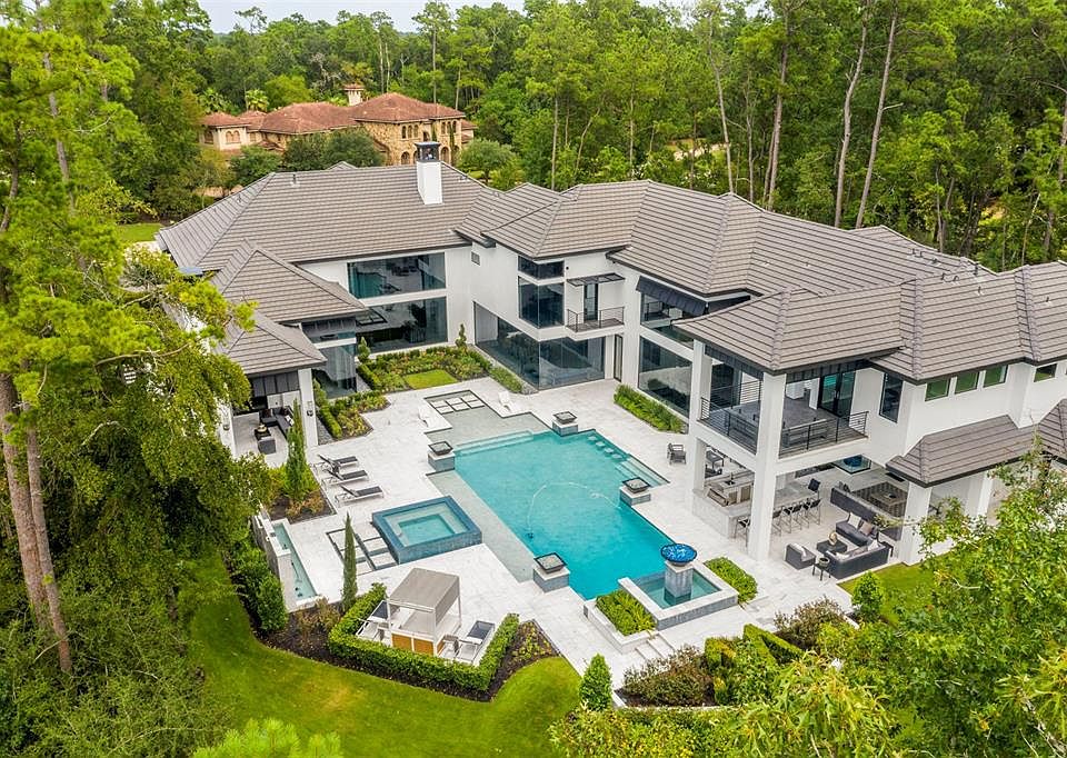 1st image of 34 N Fazio Way