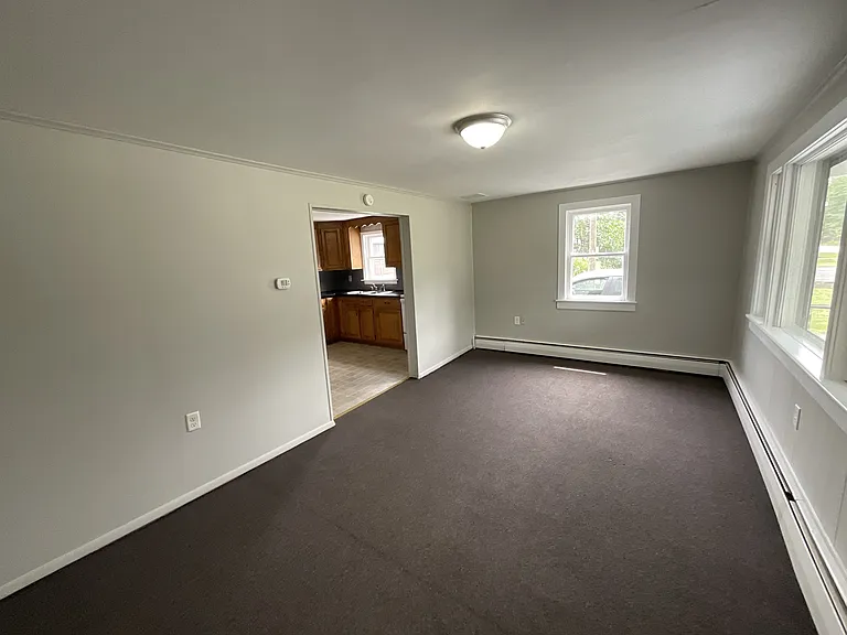 178 Mount Pleasant Rd — Photo 2