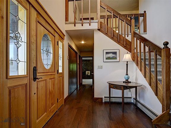 3rd image of 195 Forest Creek Dr