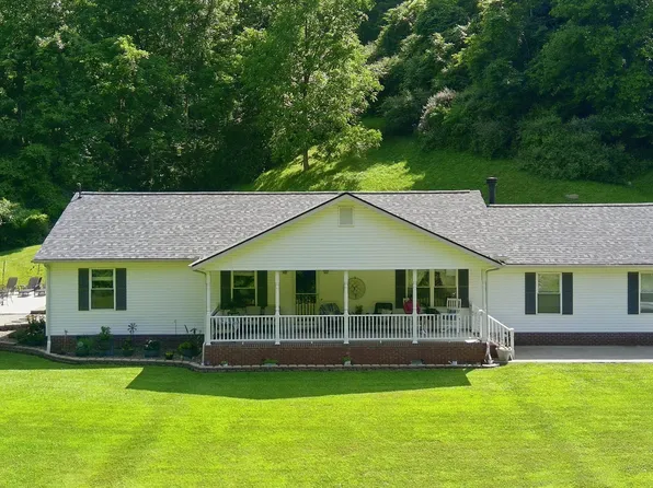 169 Heather Ln, Milton, WV 25541