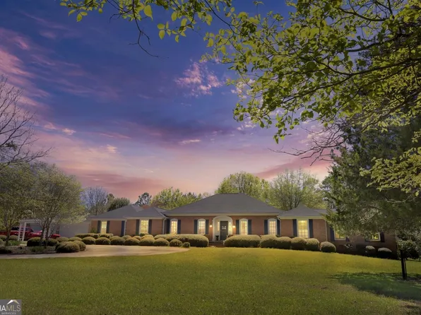 32 Green Oak Cir, Thomaston, GA 30286