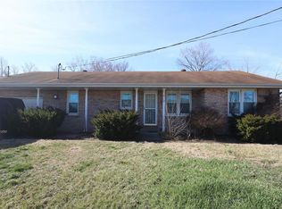 912 Old Saint Marys Rd, Perryville, MO 63775