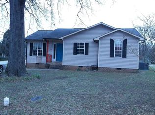 210 Gobble St, Spencer, NC 28159