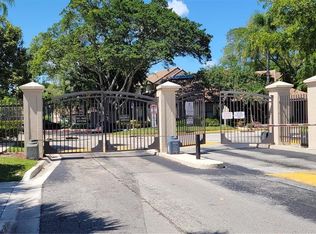 4321 W McNab Rd APT 13, Pompano Beach, FL 33069