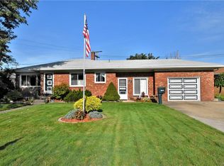 12 Ceil Dr, Cheektowaga, NY 14227
