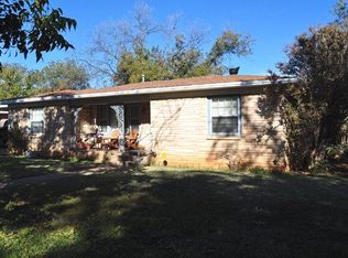 1303 E 14th St, Sweetwater, TX 79556